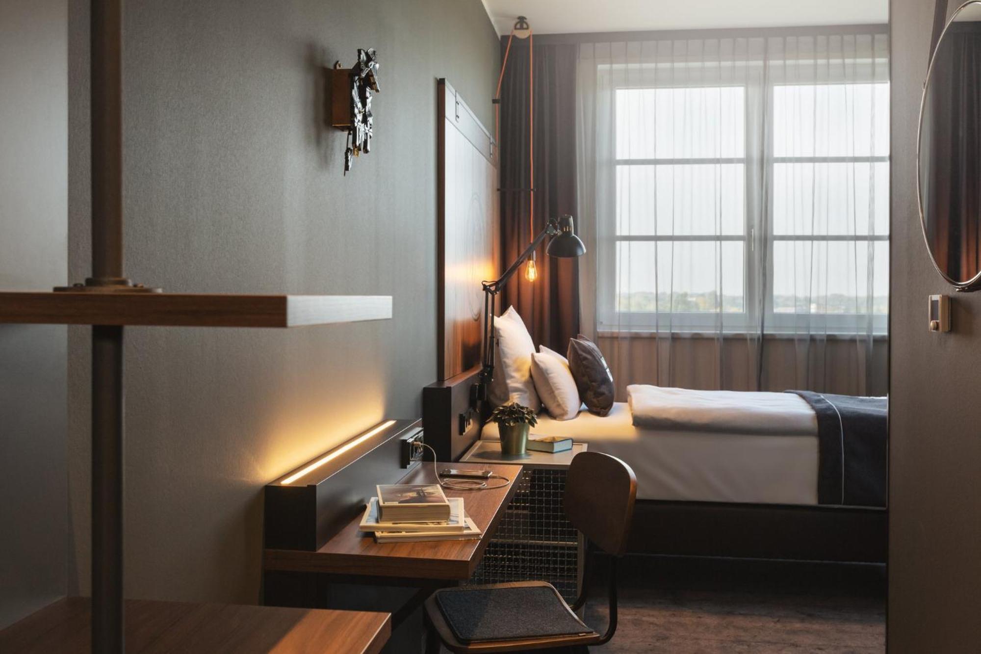Holiday Inn - The Niu, Bricks Hamburg Eppendorf By Ihg Exterior foto